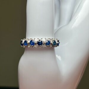 Real sapphire ring in s925 sterling silver